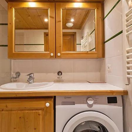 Holiday home Pralioud - Confort Moderne, & Piscine